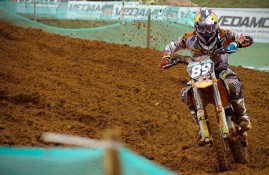 电竞博彩平台及app推荐-数据复盘：圣安东尼奥马刺四强战对阵俄克拉荷马城雷霆，约基奇效率值爆表